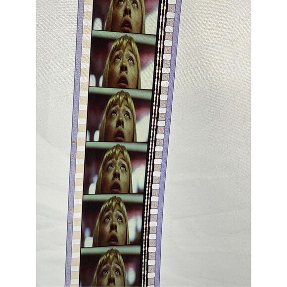 Rare Who Are You? Nintendo GameCube Commercial Promotion FilmRoll Negatives 35mm - Picture 8 of 16